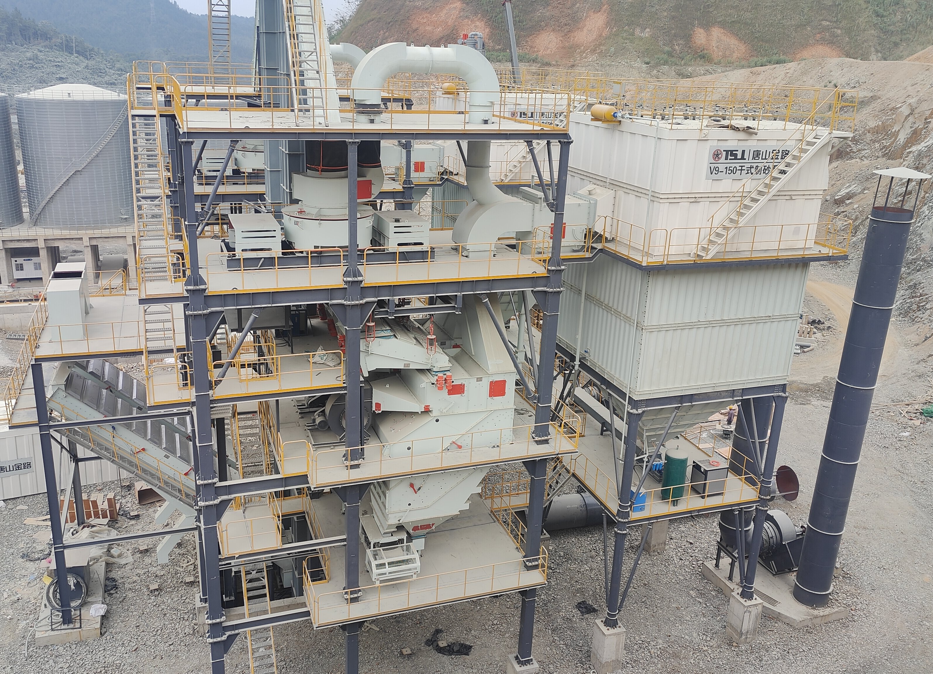 制砂樓邁入智能時代！一鍵啟停+自動控質，行業(yè)效率革命來襲